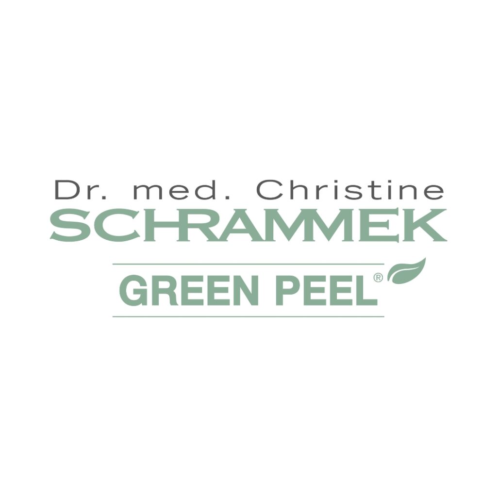 "Green Peel-logo – medisinsk urtepeeling utviklet av Dr. Schrammek, tilgjengelig hos Oslo Hudpleieklinikk Medispa."